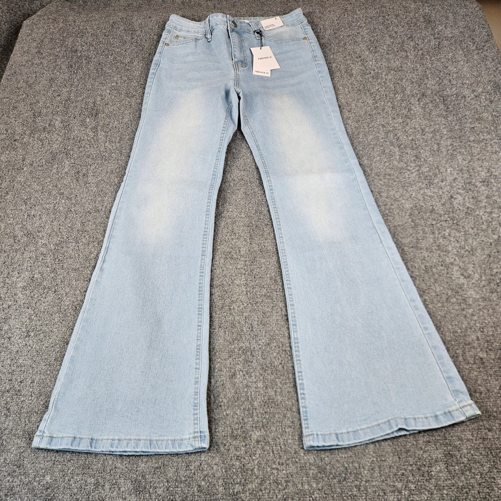 Forever 21 Low Rise Boot Cut Jeans Light‎ Wash Blue Size 6 NWT Y2K Style